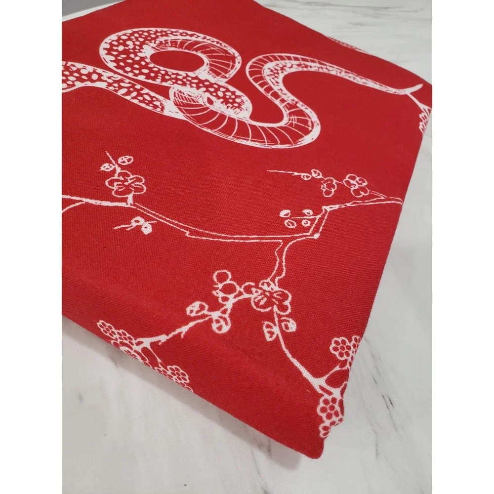 NEVER USED SNAKE CHERRY BLOSSOMS TABLECLOTH OBLONG‎ ASIAN CHINESE ORIENTAL DECOR